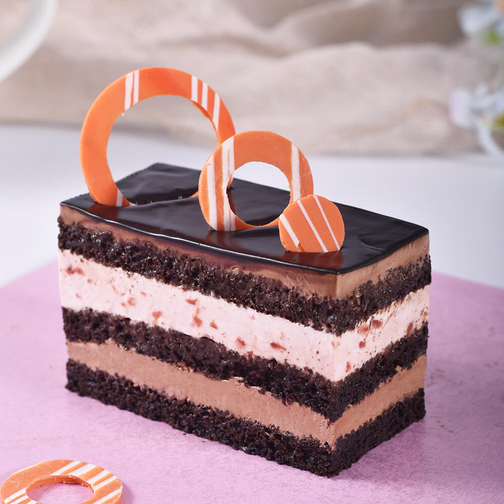 pastry chef birthday cake - Decorated Cake by asli - CakesDecor