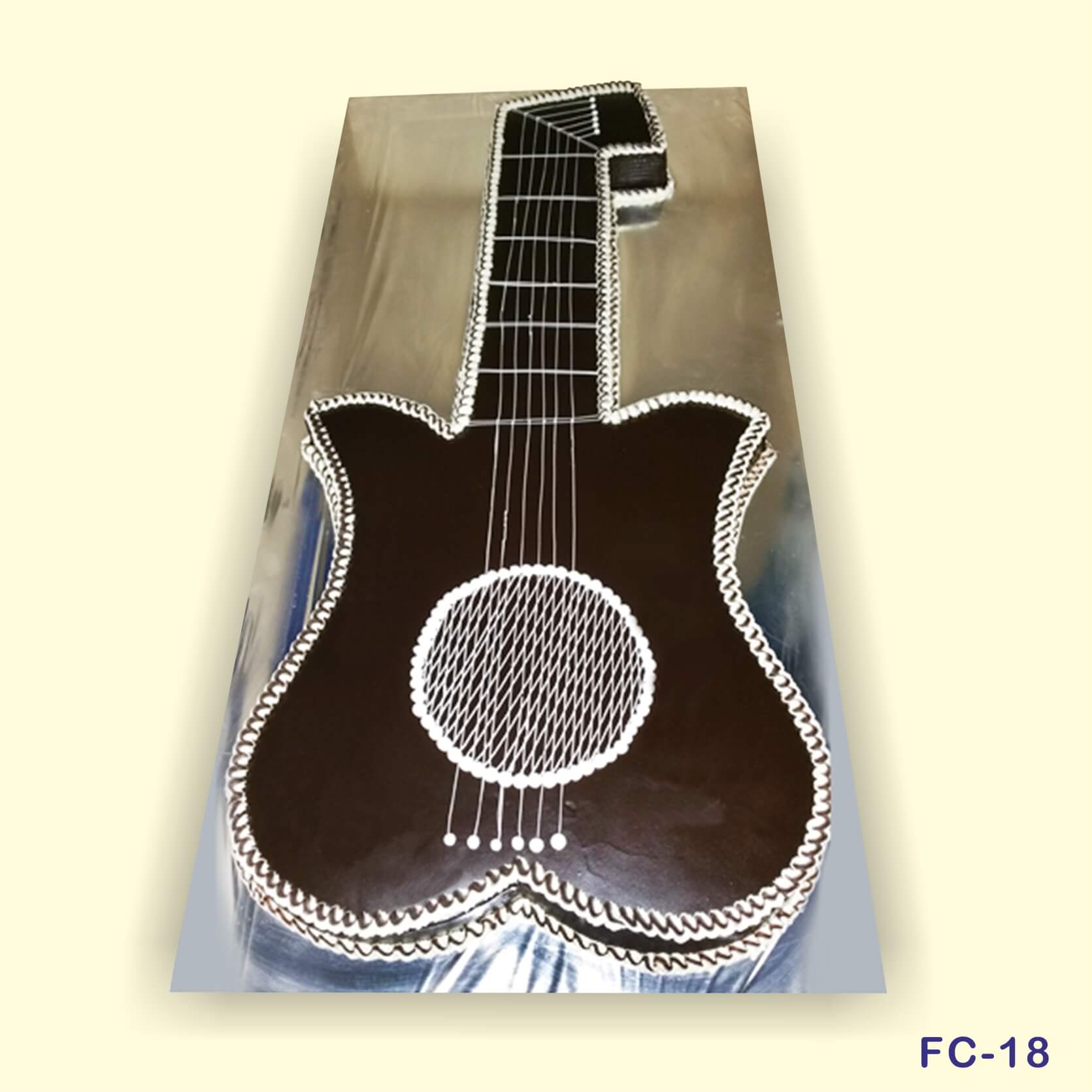 Acoustic Guitar Cake I had the honor to make for a special person turning  90 years young. : r/cakedecorating
