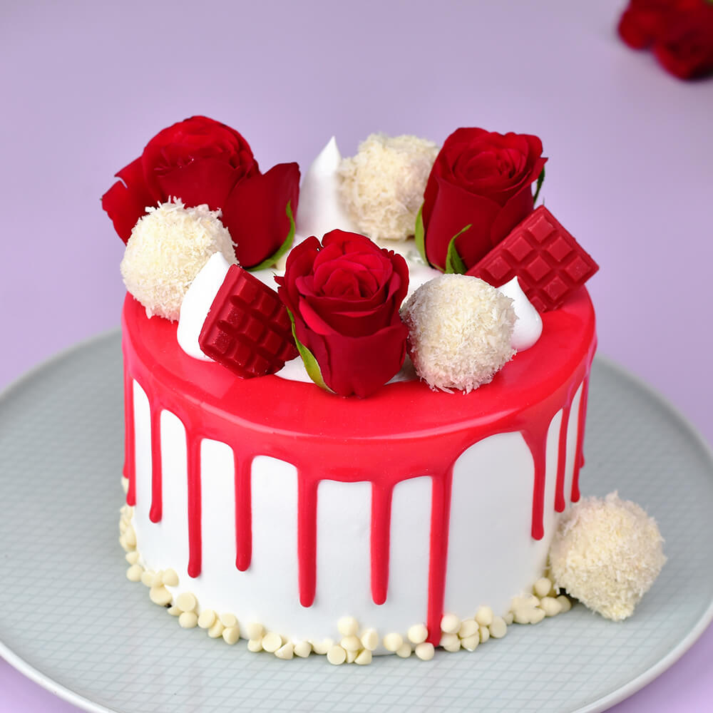 Buy/Send Birthday Chocolate Cake Half kg Online- Winni.in | Winni.in